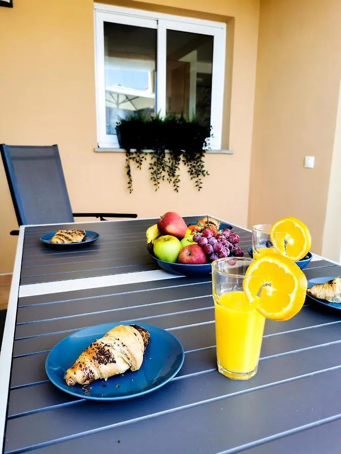 Apartment Tropical Home Fuerteventura With A Sunny Terrace And Fast Wifi Corralejo